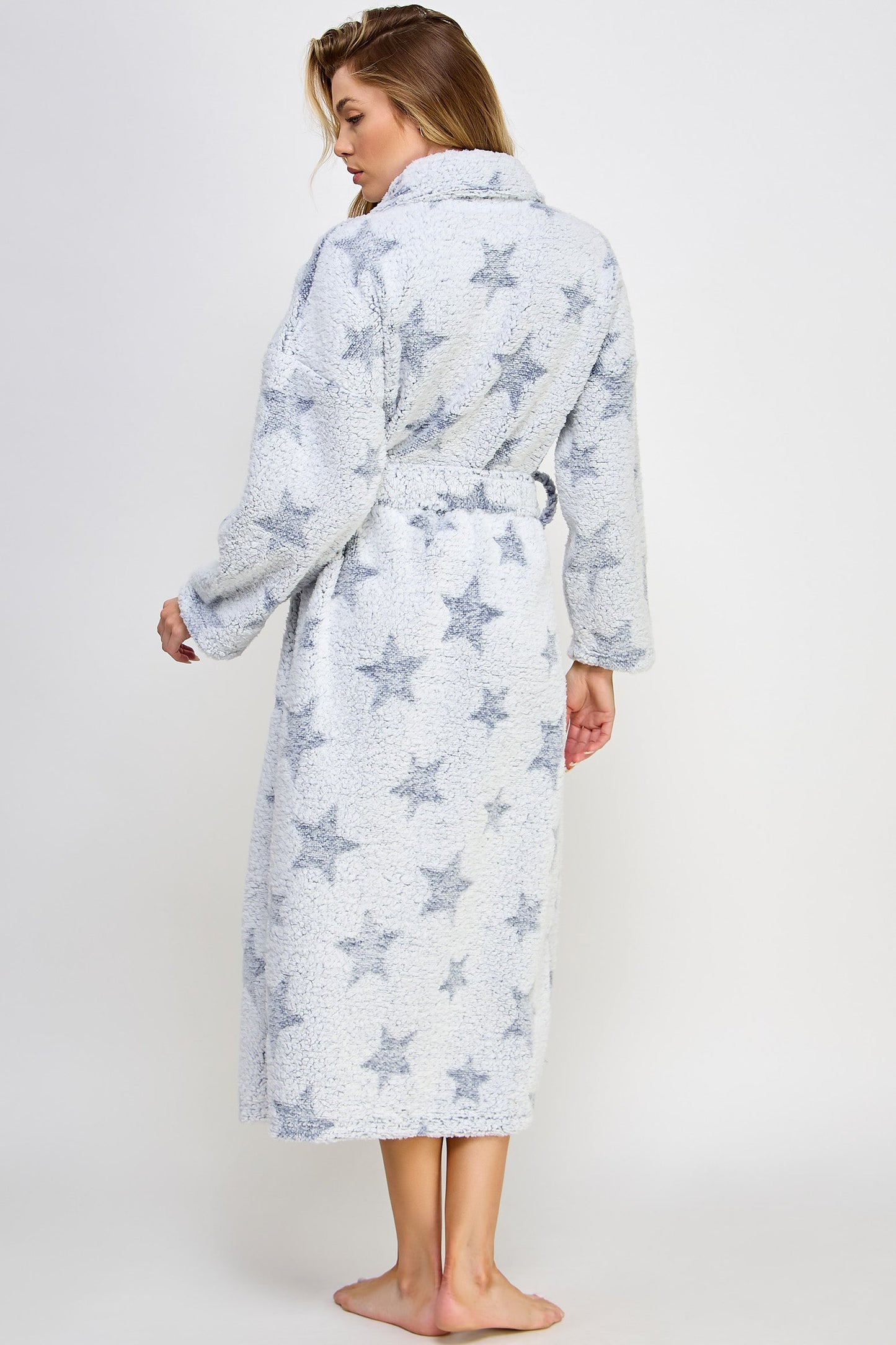 2485 Star Robe