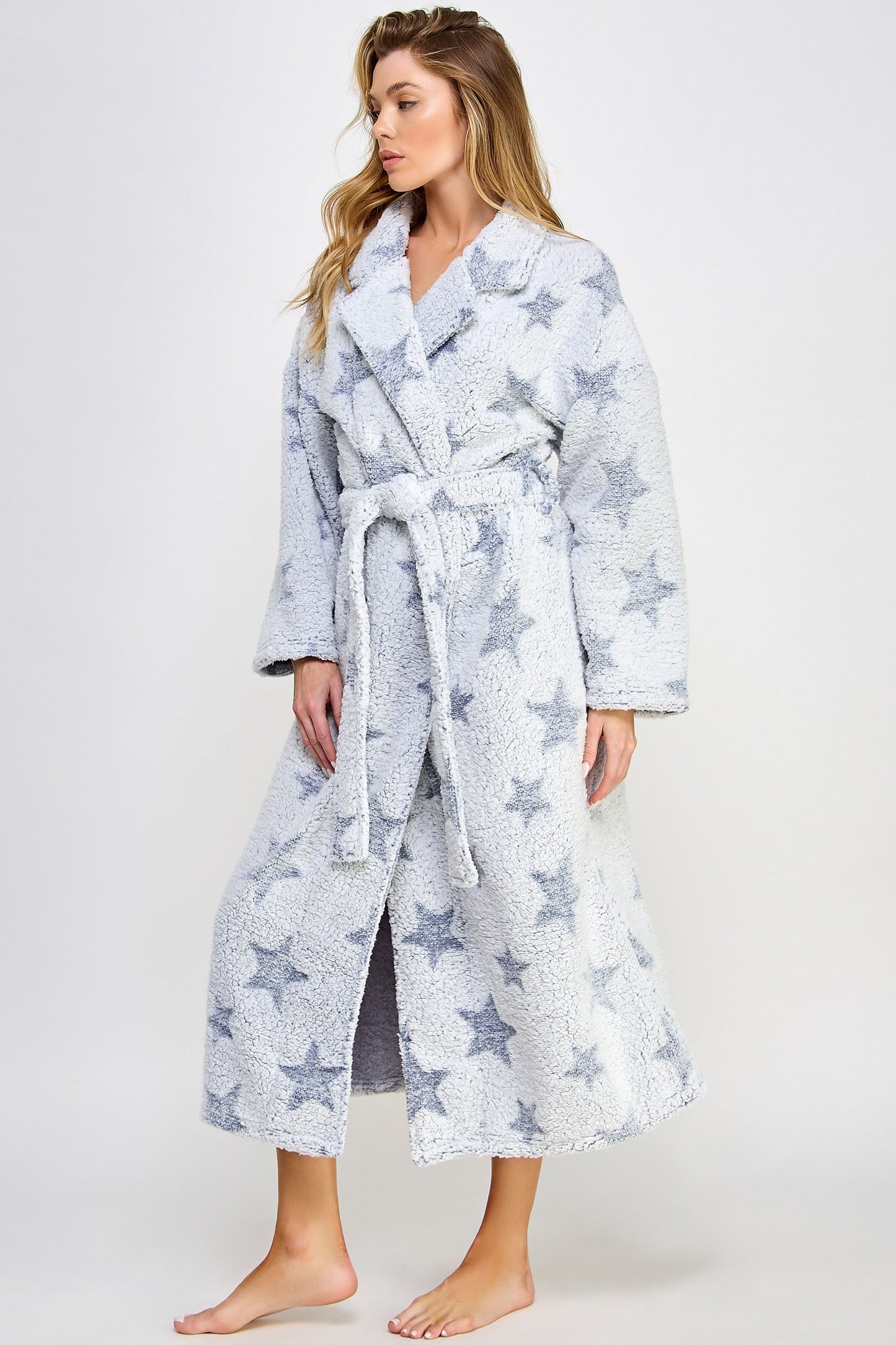 2485 Star Robe