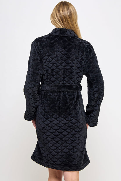 2490 Ariel Robe