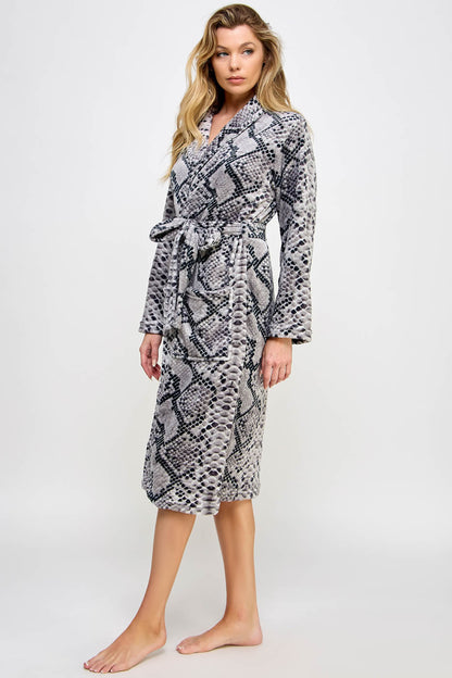 2491 Payton Robe