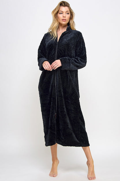 2489 Sabrina Robe